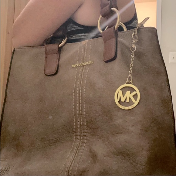 Michael Kors purse - Picture 4 of 4